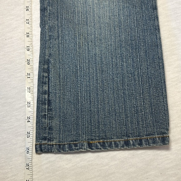 Lilly Pulitzer Women’s Size 8 Embroidered Jeans w Embroidered Parrots and Flower - Picture 9 of 12